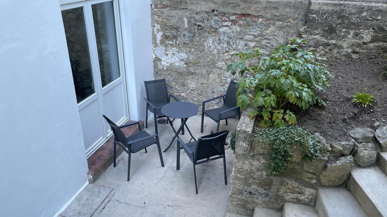 Au Jardin De La Basilique Daire Boulogne-sur-Mer Dış mekan fotoğraf